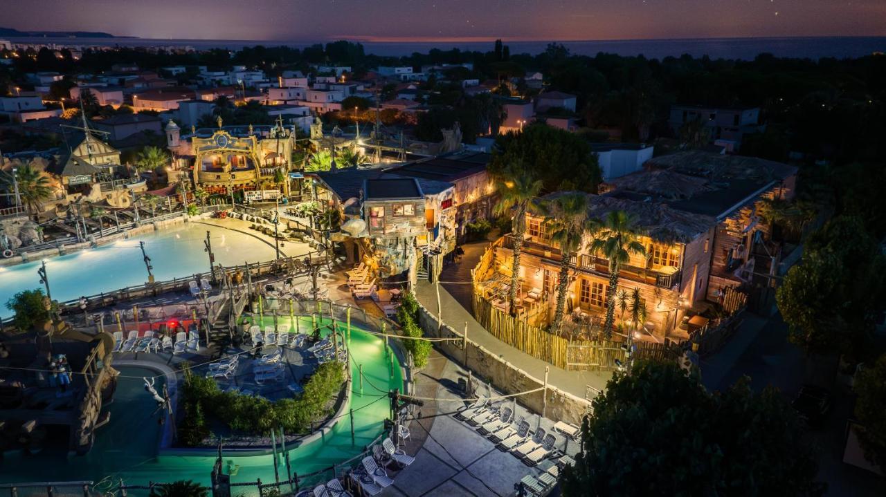 Hotel Pirates World Agde Exterior photo